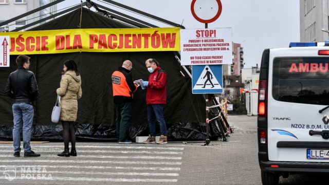 Państwo rozlatuje się na naszych oczach