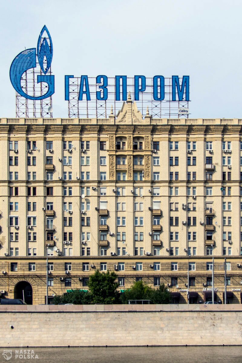 Komisarz UE ds. energii: Możemy i powinniśmy ograniczyć Rosji dostęp do finansowania i technologii w obszarze LNG