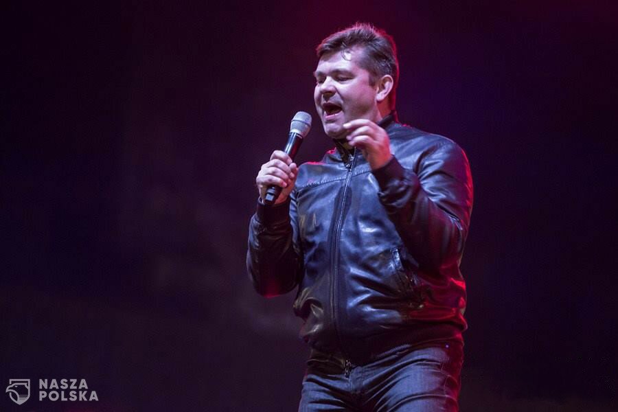 Zenon Martyniuk: Jestem już przyzwyczajony, że od dawna sylwestra spędzam, koncertując