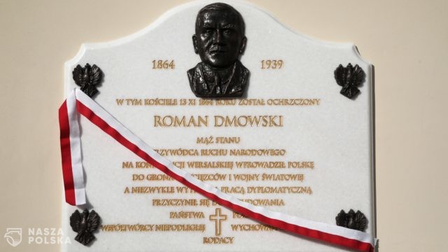 Odsłonięcie tablicy poświęconej Romanowi Dmowskiemu