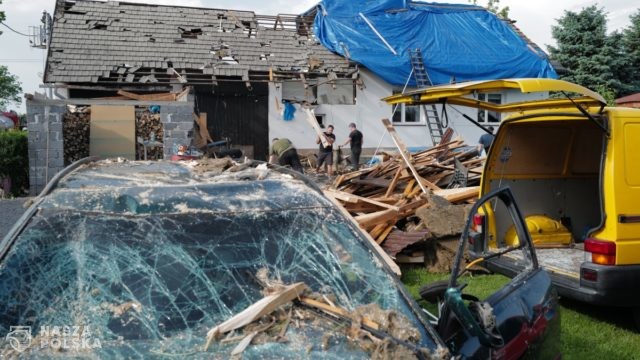 Rzecznik prezydenta: sytuacja we wsi Kaniów opanowana; niebawem wypłata środków klęskowych