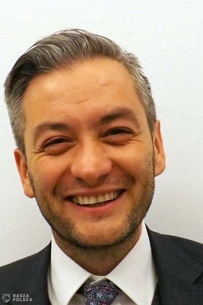 Robert Biedroń o spowiedzi dzieci: Zaczyna się od konfesjonału, a kończy obrzydliwym przestępstwem pedofilii