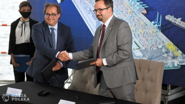 Podpisano porozumienie między Portem Gdynia a CPK