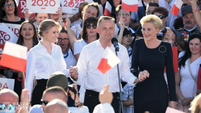 Andrzej Duda przysięga strzec polskiej godności i racji stanu