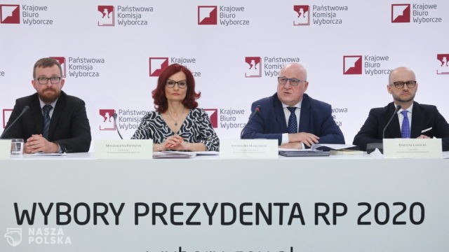 PKW odrzuciła sprawozdania Hołowni, Jakubiaka i Piotrowskiego