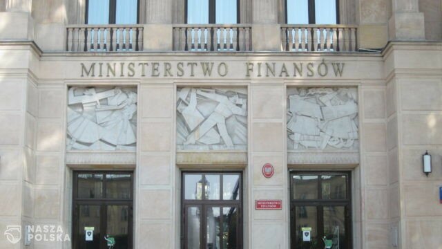 W Ministerstwie Finansów trwają konsultacje z przedstawicielami mediów ws. składki z tytułu reklam