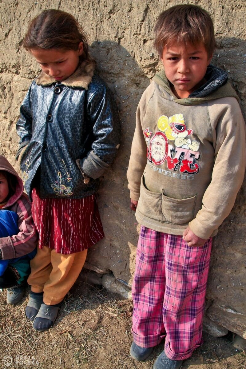 W strefach objętych konfliktem żyje 400 mln dzieci