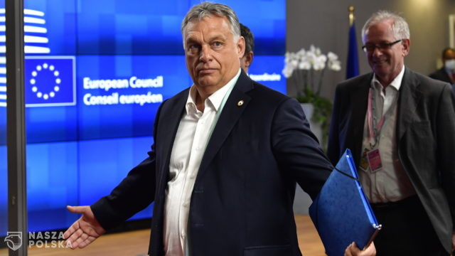 Orban: Niemiecki pociąg pędzi w naszą stronę i chce nas zepchnąć z toru