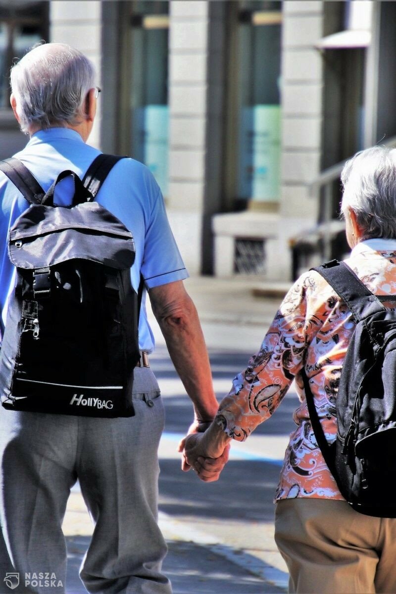 Już we wrześniu seniorzy dostaną 14. emeryturę – to 2200 zł na rękę