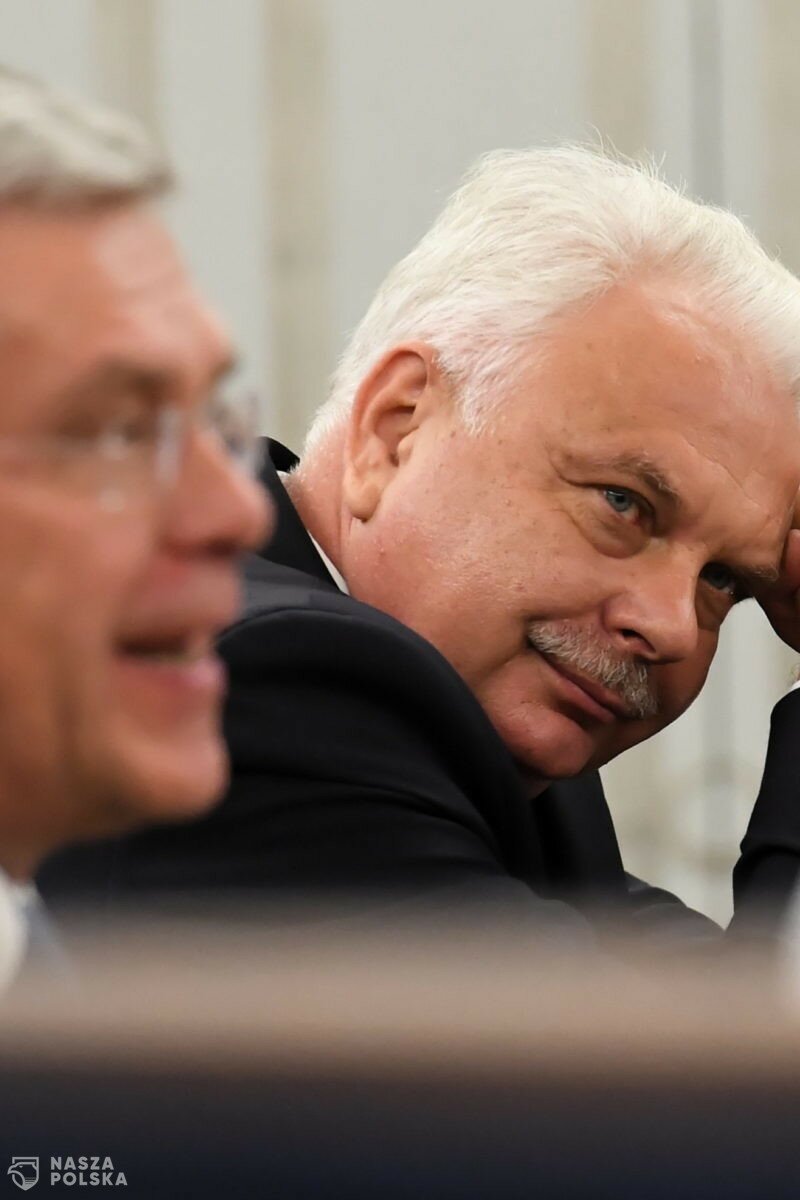 Kraska: z wielkim wyważeniem myślimy o ewentualnych obostrzeniach