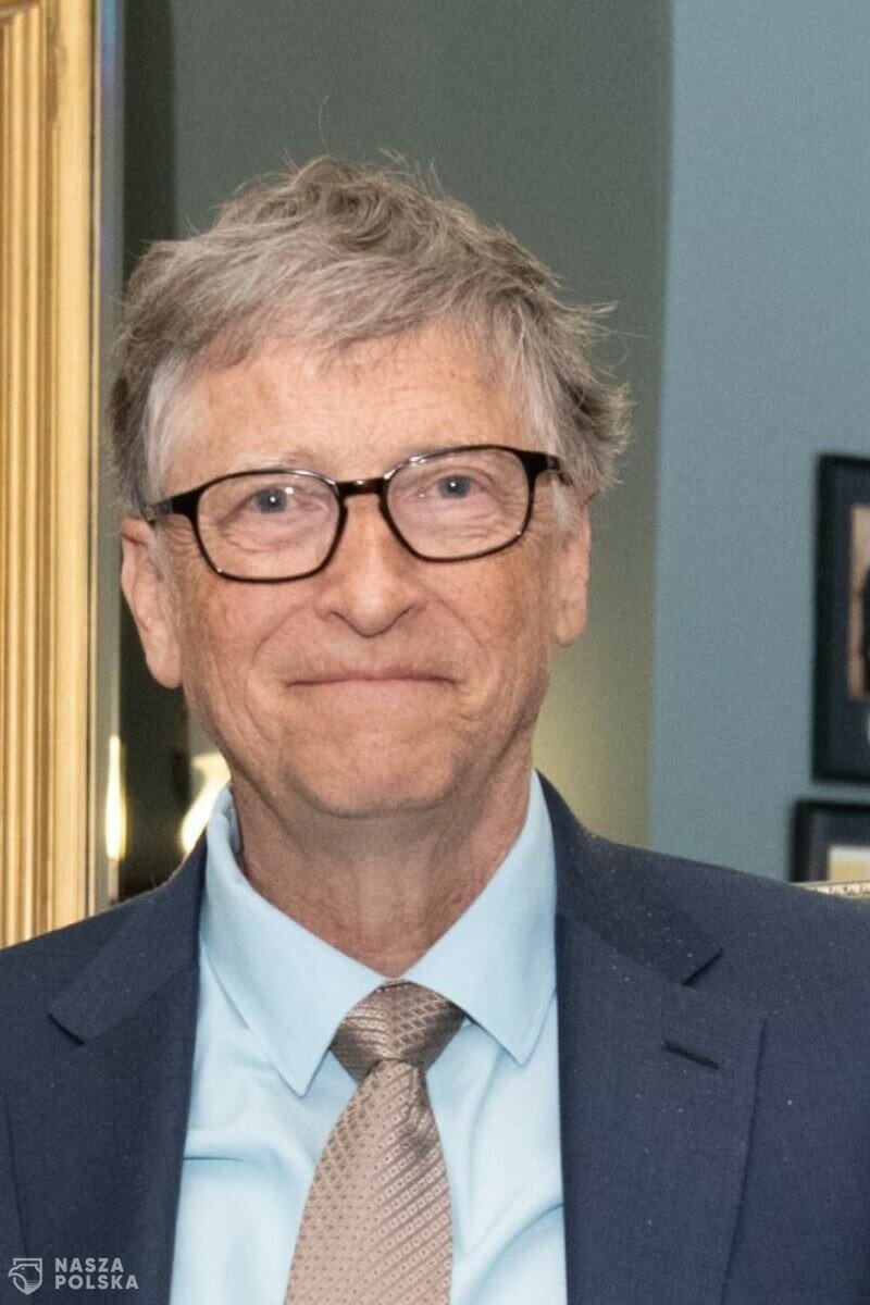 Bill Gates twierdzi, że potrzeba aż 14 miliardów dawek szczepionki na koronawirusa, aby powstrzymać wirusa