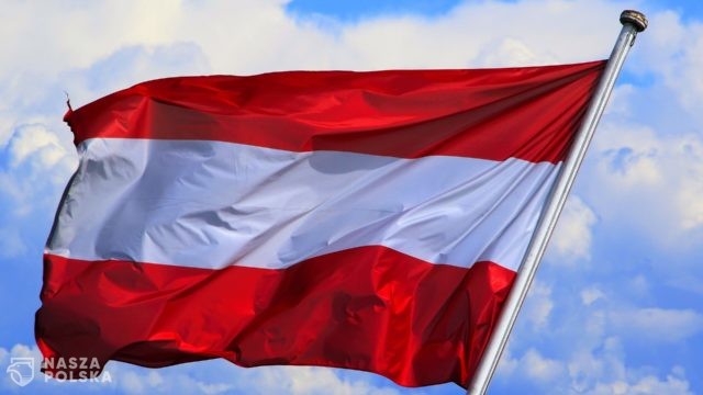 Austria/ Szef rządu grozi lockdownem niezaszczepionym przeciw Covid-19