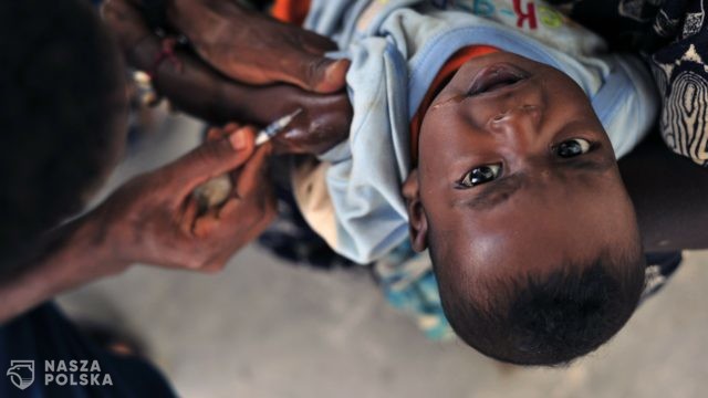 Powstała szczepionka przeciwko malarii. Skuteczność 77 proc.