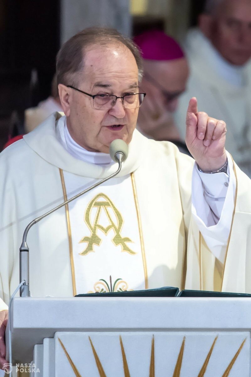 O. Rydzyk: Trzeba powrócić do normalności, a św. Jan Paweł II nas tego uczy