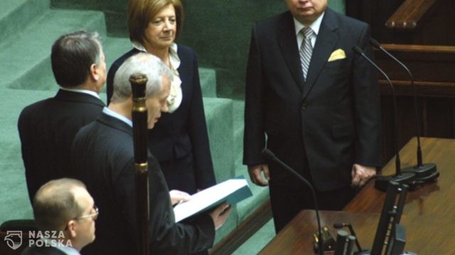 Szef klubu radnych KO w Warszawie: dopóki rządzi PiS nadanie imienia ul. Lecha Kaczyńskiego byłoby upolitycznione