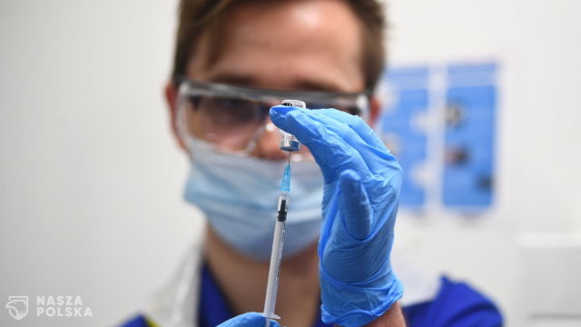 Dworczyk: „grupa zero” ma szanse rozpocząć szczepienia jeszcze w tym roku