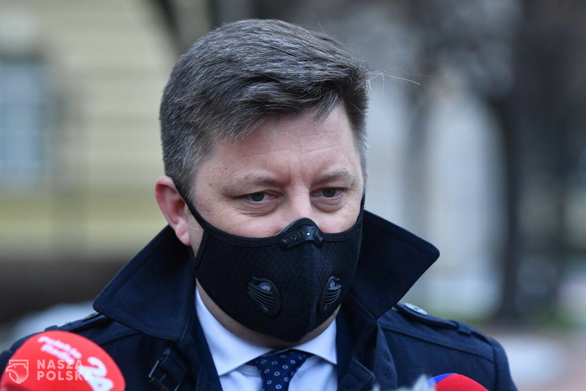 Dworczyk: w tej chwili nie ma mowy o wprowadzeniu obowiązkowych szczepień