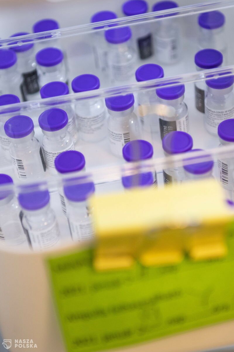 Węgry/ Kara więzienia w zawieszeniu dla antyszczepionkowego farmaceuty