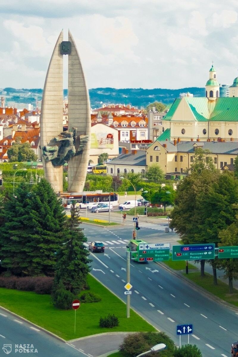 Rośnie lista chętnych do fotela prezydenta Rzeszowa