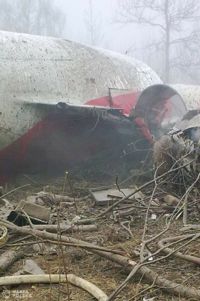 Macierewicz: raport podkomisji mówi o tym, że przyczyną katastrofy smoleńskiej były przynajmniej dwie eksplozje