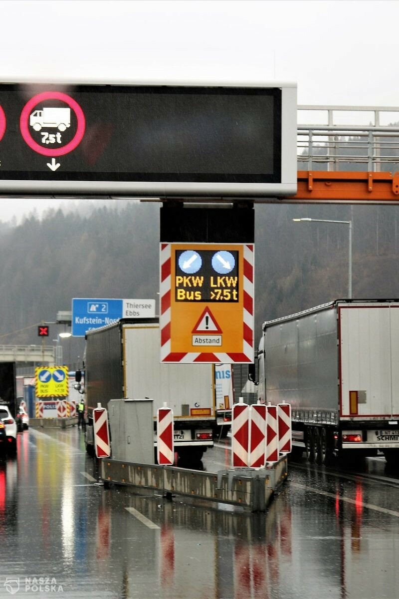 W święta zmalał ruch na granicy, część osób rezyguje z wjazdu do Polski