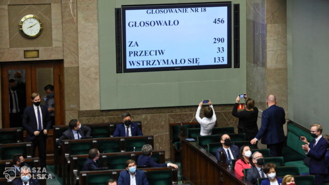 Sejm przyjął ustawę wyrażającą zgodę na ratyfikację decyzji o zwiększeniu zasobów własnych UE