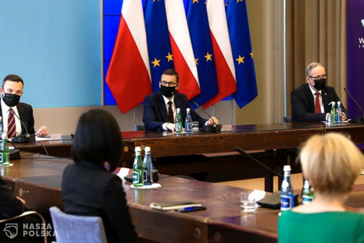 Agencja Badań Medycznych współpracuje z koncernami farmaceutycznymi i Microsoftem