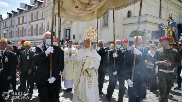 Prymas: czas ograniczeń zrodził tęsknotę za Eucharystią