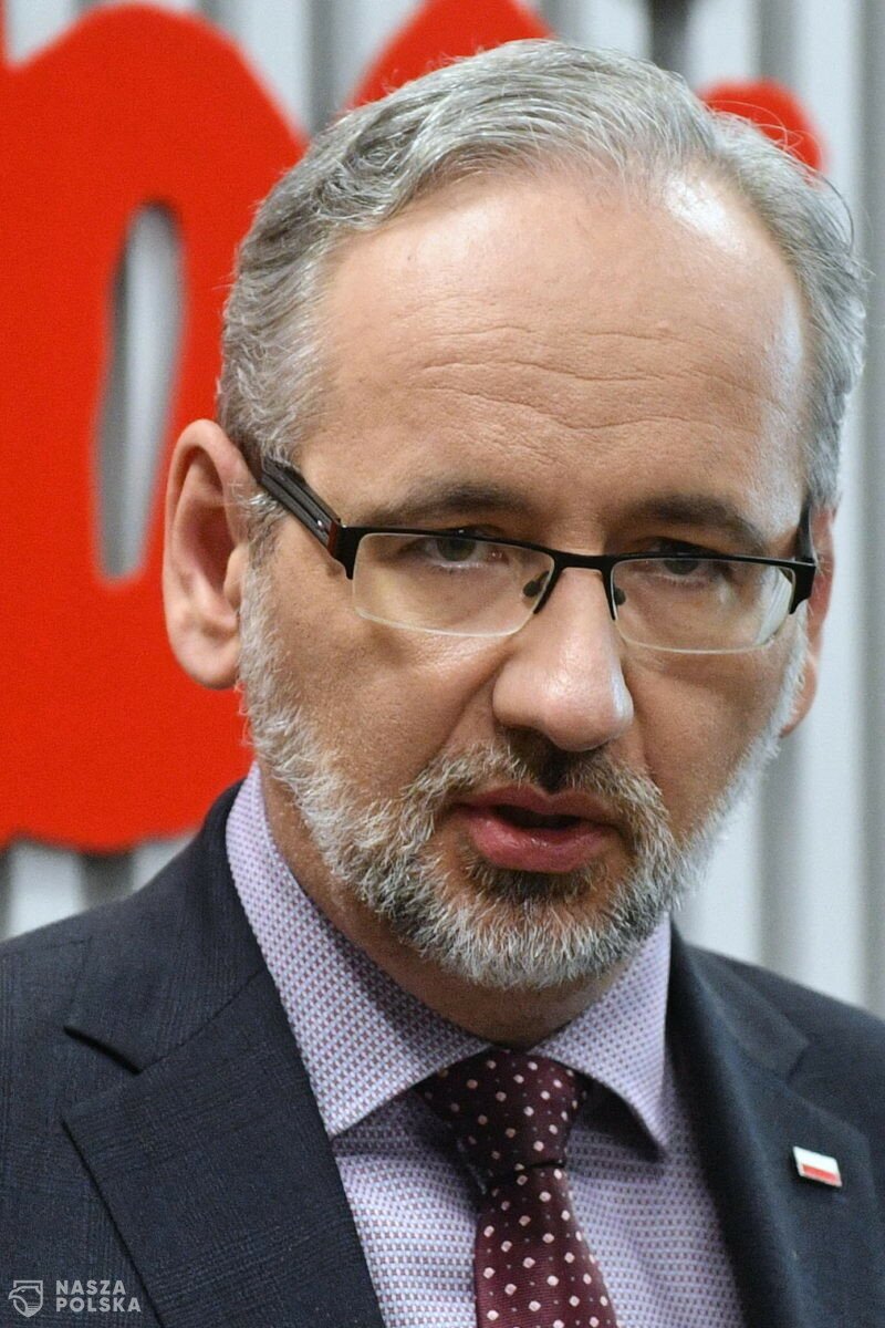 Niedzielski: Jeśli jest poczucie braku szczepionek przeciw grypie w aptekach, to przekierujemy je tam