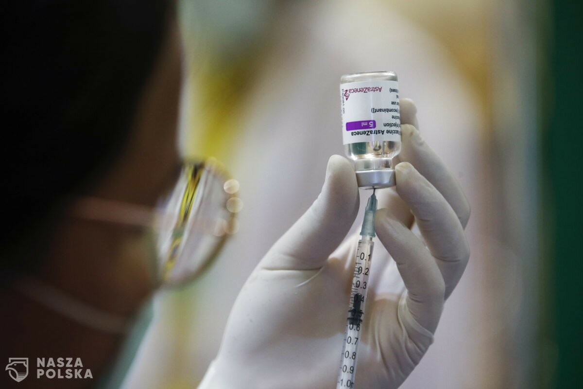 Rząd Zimbabwe: bez szczepionki nie ma pracy i pensji