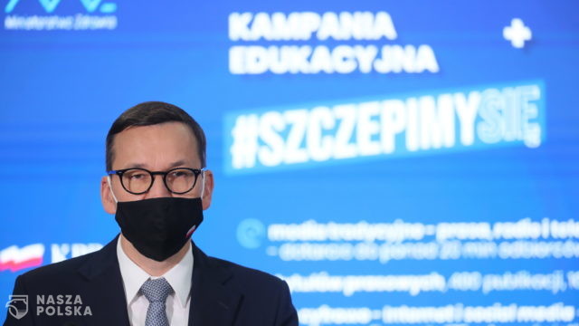 Rząd nie wie, jakie są skutki jego decyzji w walce z pandemią