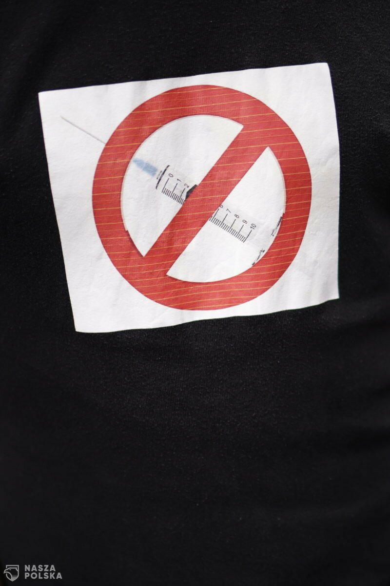 Socjolog: straszenie covidem przestało działać; żeby przekonać do szczepień potrzebne jest inne podejście