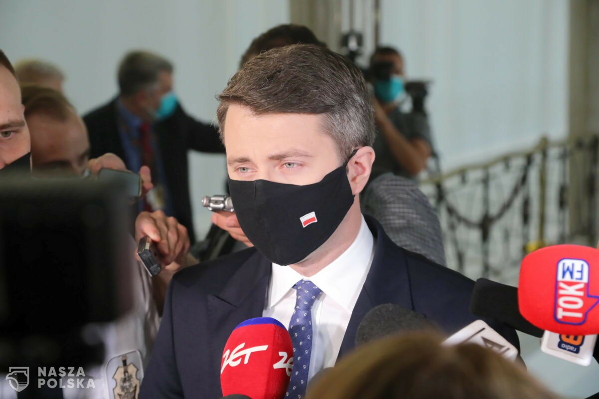 Müller: jest ryzyko, że obostrzenia epidemiczne będą dalej idące Müller: jest ryzyko, że obostrzenia epidemiczne będą dalej idące