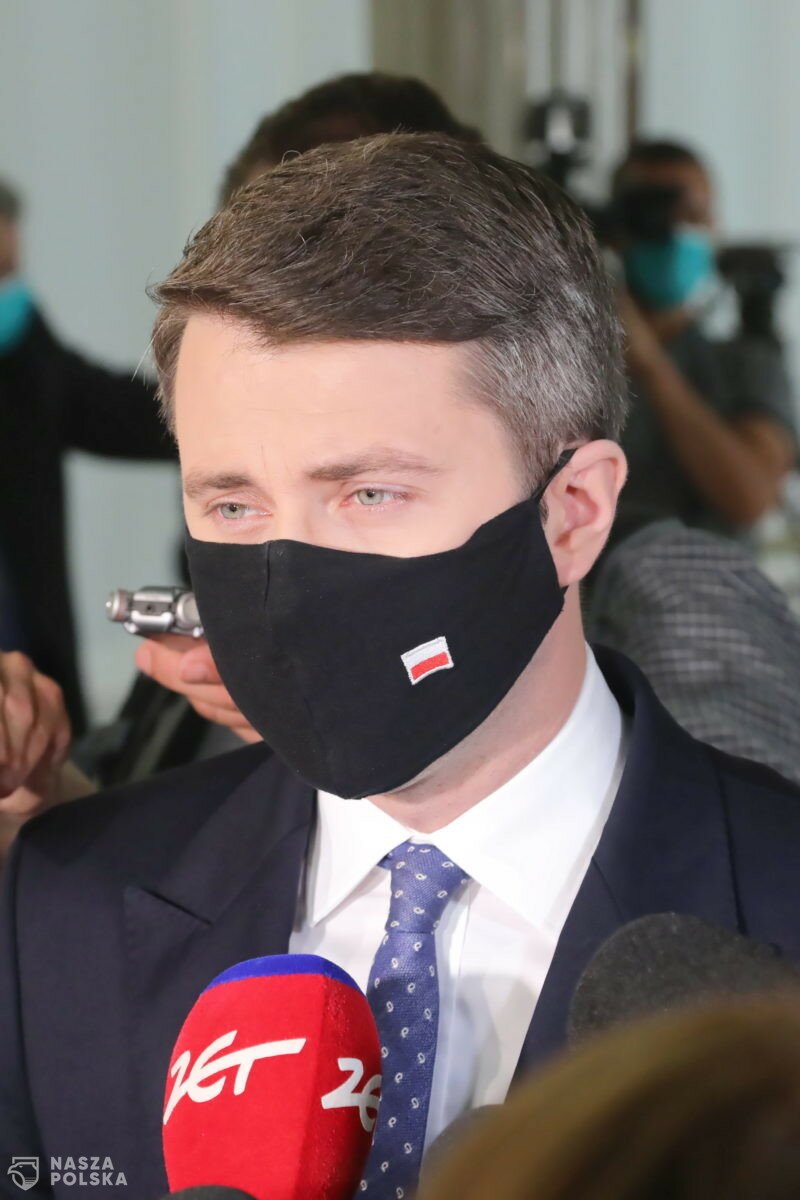 Müller: jest ryzyko, że obostrzenia epidemiczne będą dalej idące