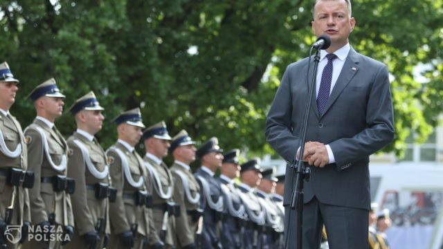 Szef MON: służba w Wojsku Polskim to zaszczyt, ale też stabilne zatrudnienie