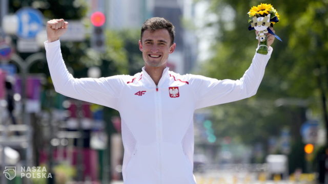 Tokio/ Lekkoatletyka. Dawid Tomala mistrzem olimpijskim w chodzie na 50 km