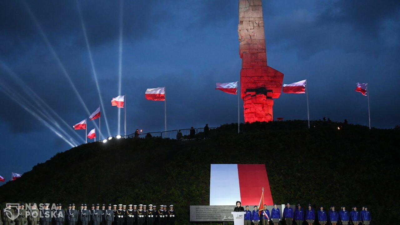 Gdańsk/ Na Westerplatte rozpoczęły się obchody 82. rocznicy wybuchu II wojny światowej