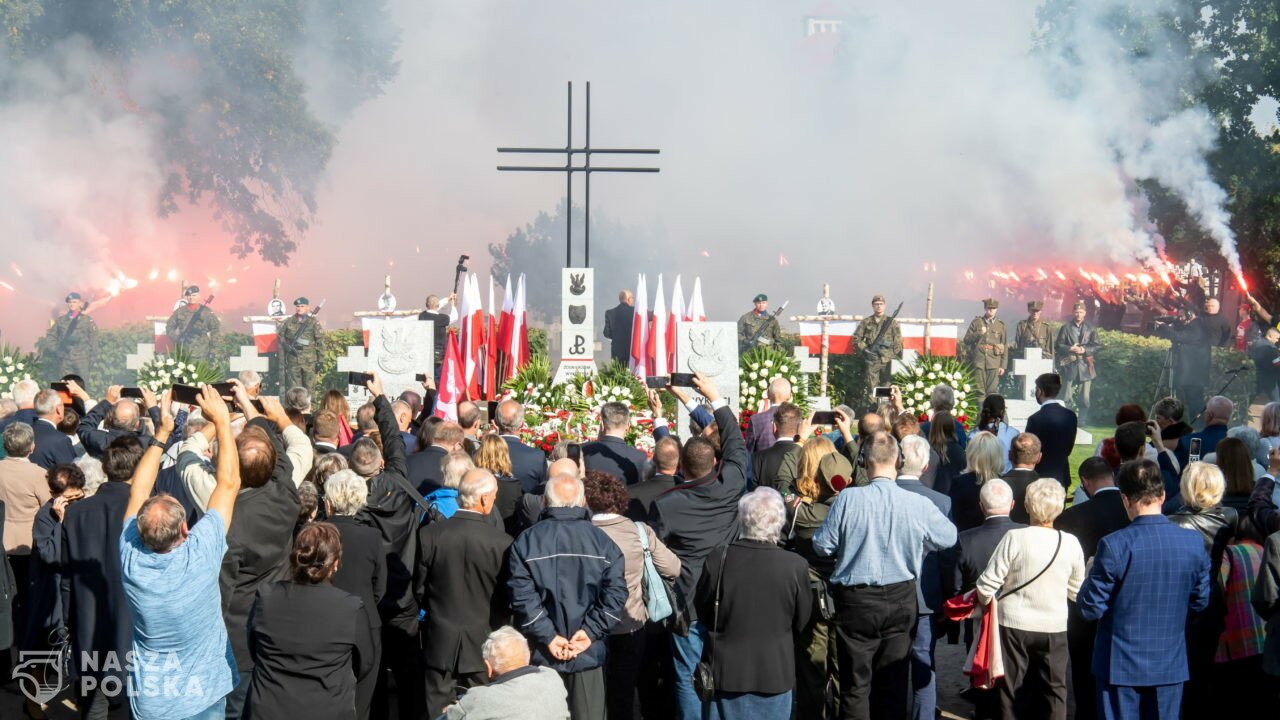 Bydgoszcz/ Pochowano pięciu straconych bohaterów podziemia antykomunistycznego
