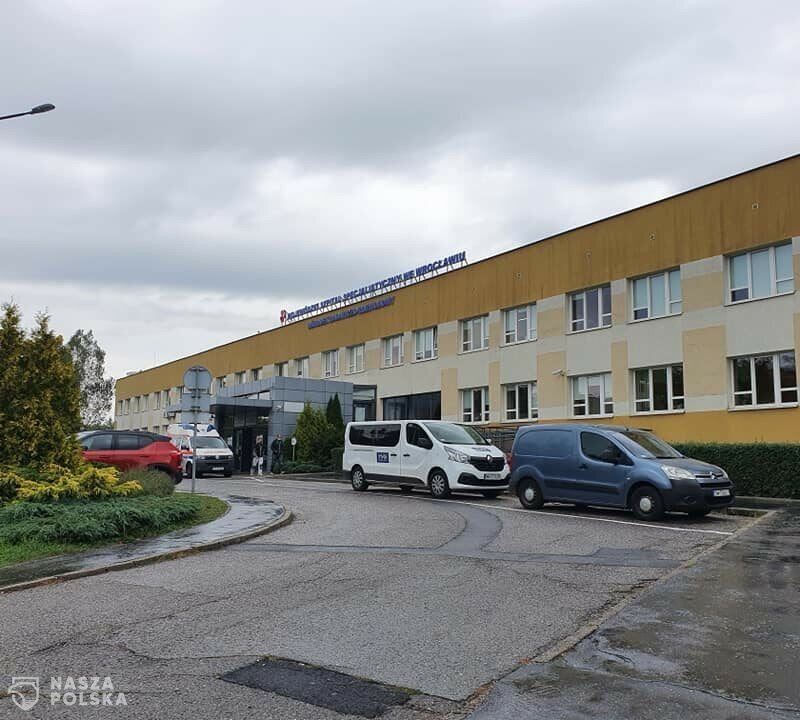 24Wrocław: Lekarka z Wrocławia odmówiła przedoperacyjnego badania dziecka. Powodem brak szczepienia przeciw Covid-19 rodzica