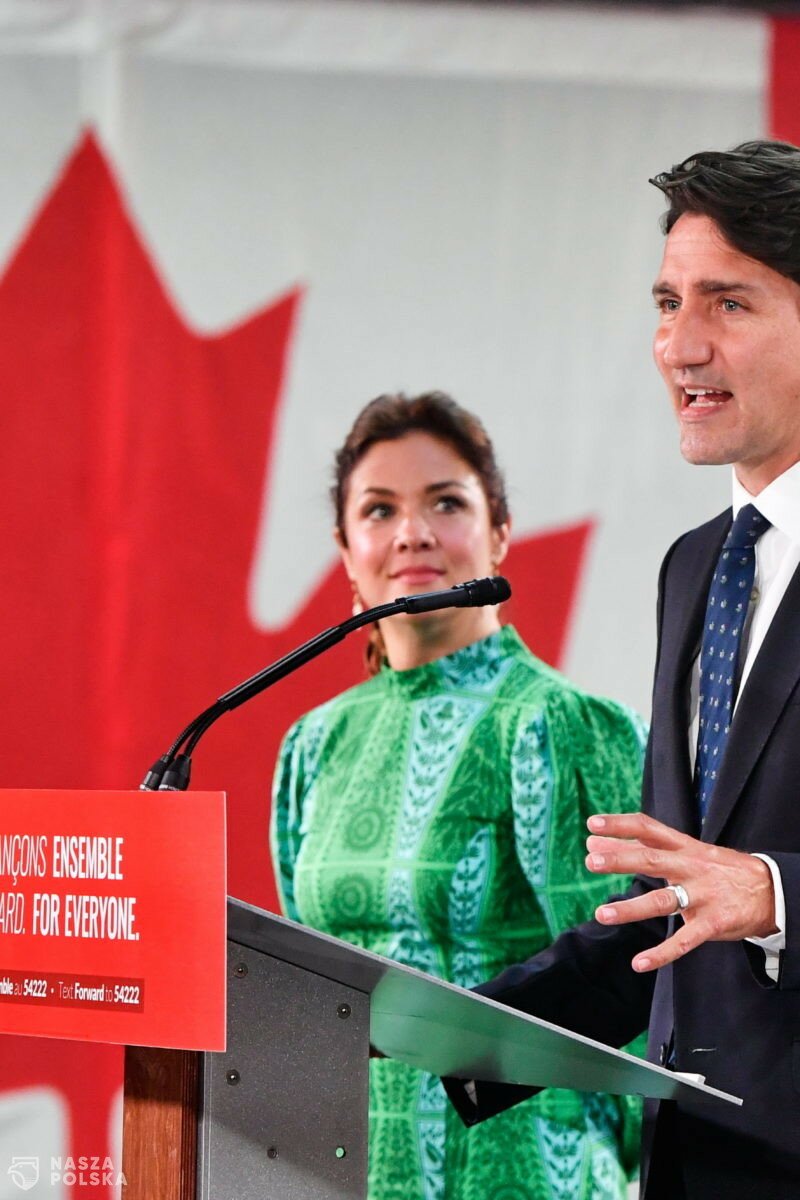 Kanada/ Trzy dawki szczepionki nie uchroniły premiera przed zakażeniem