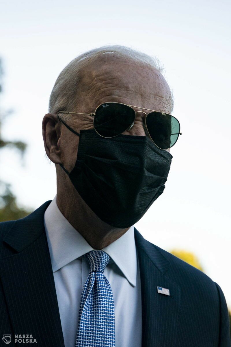 USA/ Biden zapowiedział, że przyjmie trzecią dawkę szczepionki