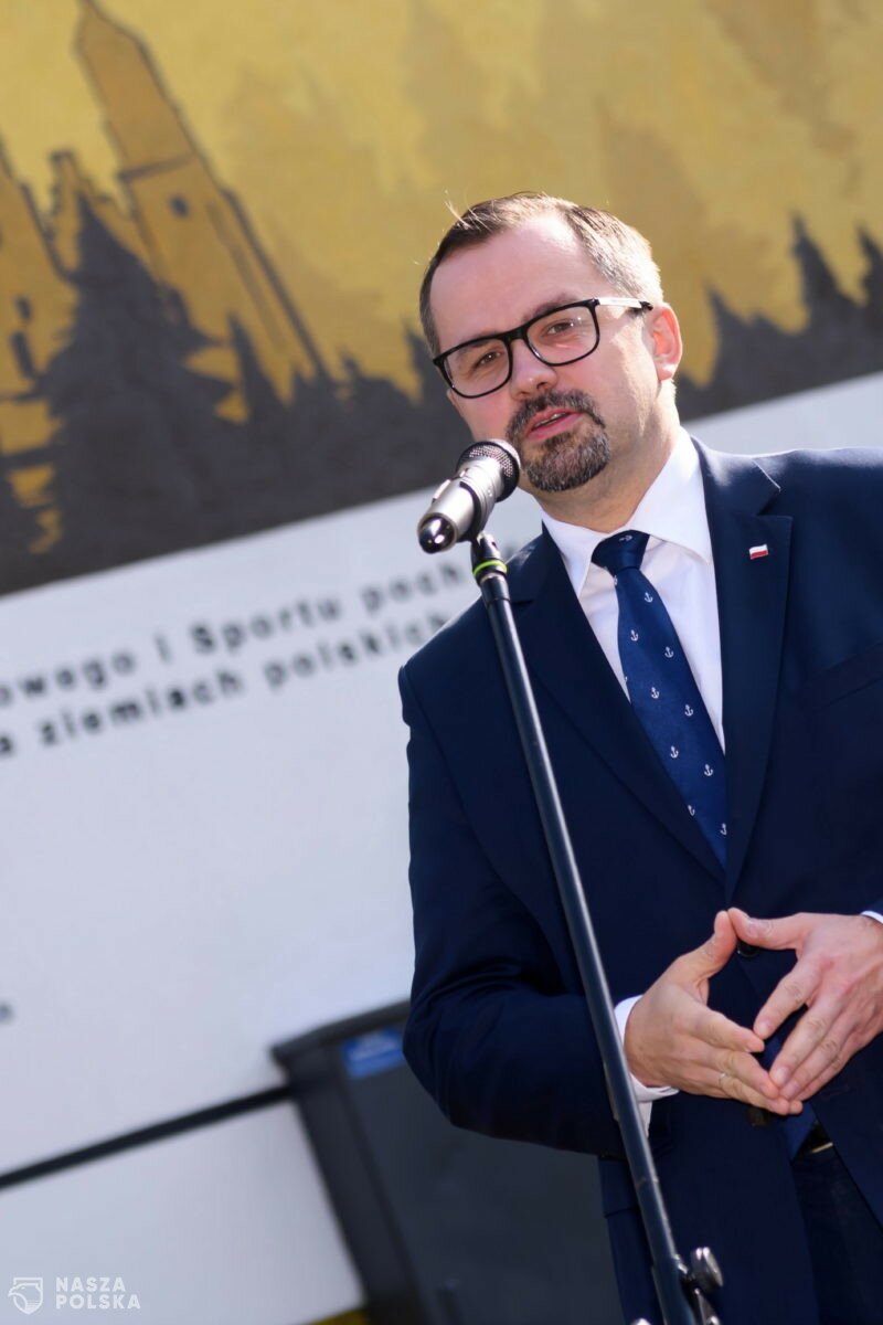 Horała: Według statystyk dotyczących zakażenia koronawirusem nie ma różnicy między zaszczepionymi i niezaszczepionymi