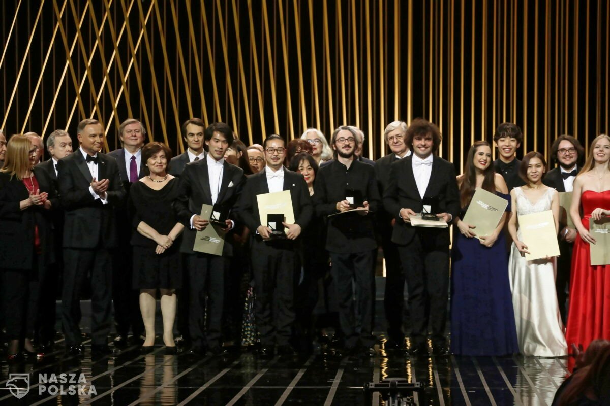 Warszawa/ Laureaci XVIII Konkursu Chopinowskiego odebrali nagrody Warszawa/ Laureaci XVIII Konkursu Chopinowskiego odebrali nagrody