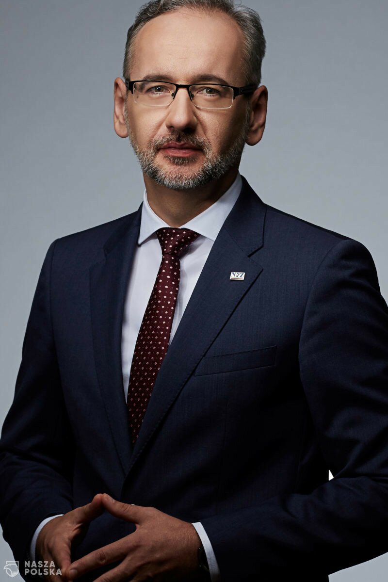 Niedzielski: nauka stacjonarna w szkołach jest priorytetem