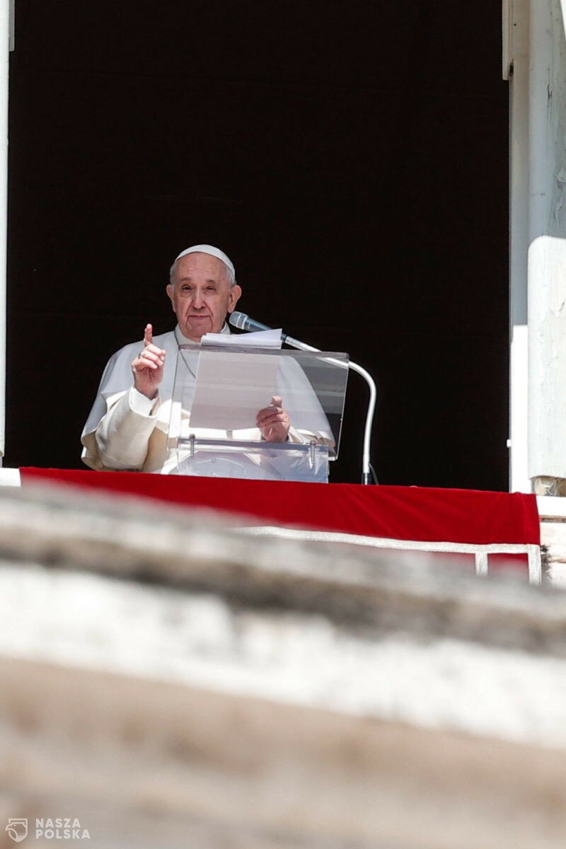 Papież w wielkanocnym orędziu „Urbi et Orbi”: Spieszmy się przezwyciężać konflikty i podziały