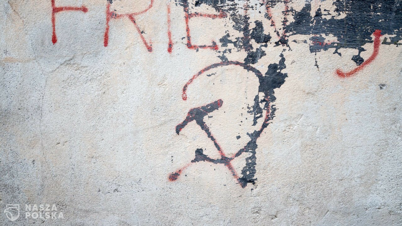 Prof. Marek Kornat: stałym celem Moskwy było ujarzmienie narodu polskiego