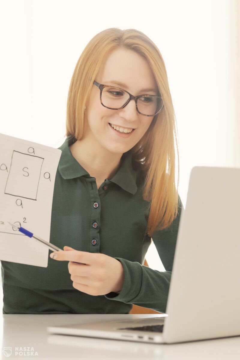 Kwestia pracy zdalnej wciąż nieuregulowana w Kodeksie pracy. Nowy projekt przepisów właśnie ujrzał światło dzienne