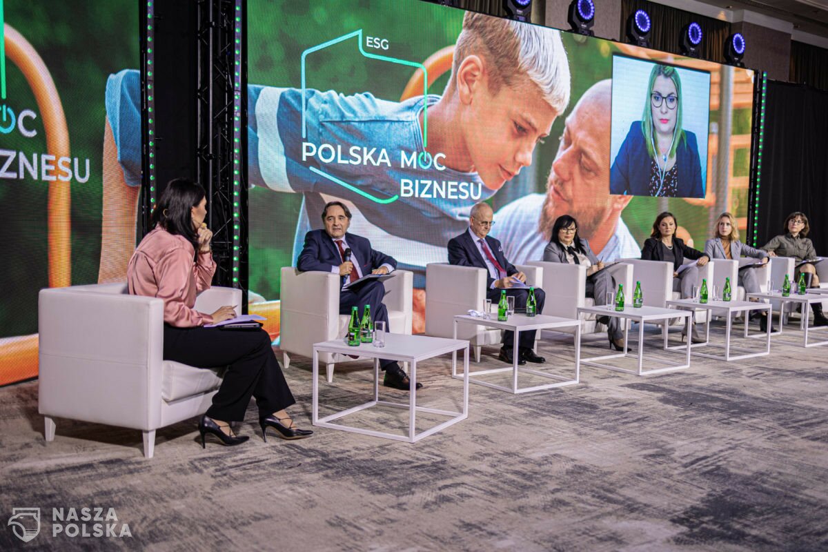 Jak ucierpiało zdrowie fizyczne i psychiczne Polaków w pandemii? Jak ucierpiało zdrowie fizyczne i psychiczne Polaków w pandemii?