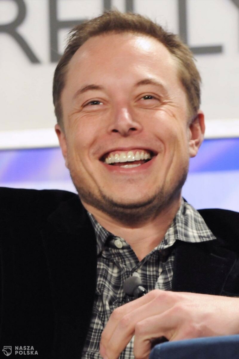 Elon Musk zbanował konto za tweeta promującego „pedofilską flagę dumy”