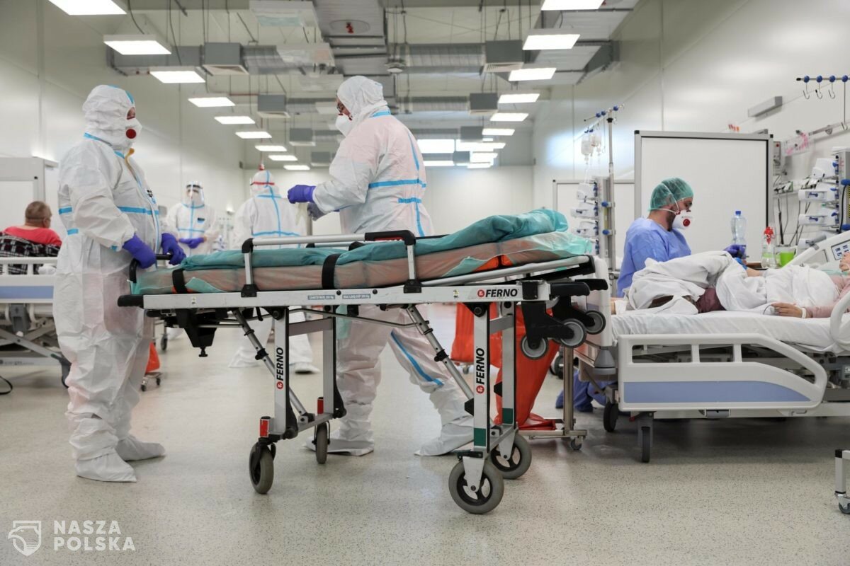 Problem miejsc dla pacjentów niecovidowych w szpitalach Problem miejsc dla pacjentów niecovidowych w szpitalach